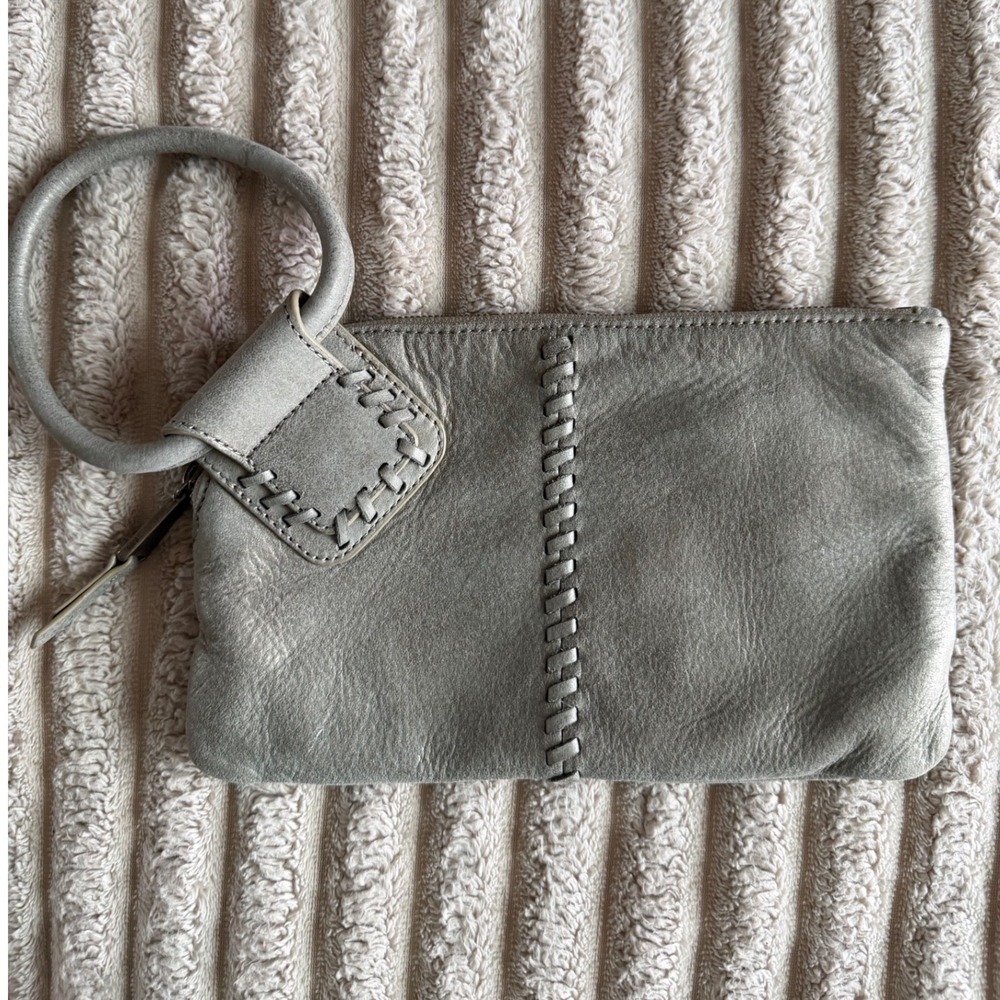 HOBO Gray Leather Whipstitch Wristlet Clutch Bag with Ring Handle 2023250021